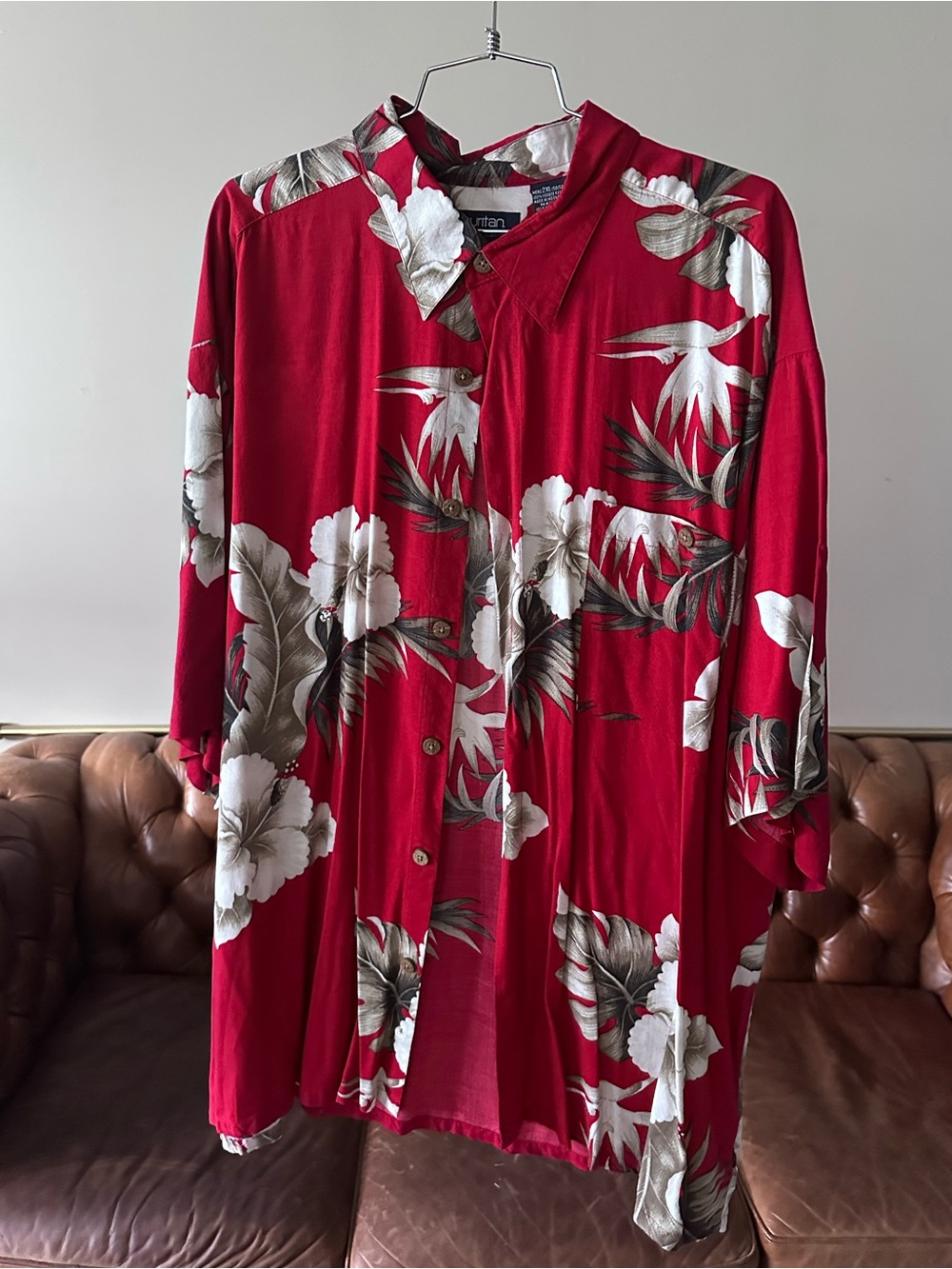 2XL Vibrant Red Hawaiian Button-Up w/ White Floral Print • size 2XL (50/52)